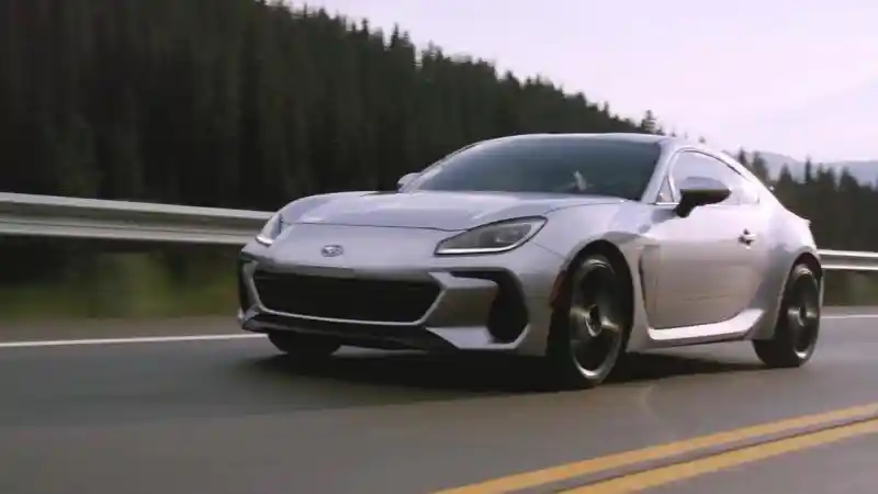 Berita - Subaru BRZ Resmi Meluncur! Ini Dia Perubahannya