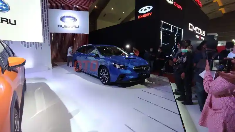 Foto - Subaru WRX Meluncur di IIMS 2023 