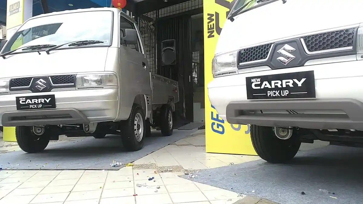 Foto - GALERI FOTO: Suzuki Carry Pick Up Facelift 2017 (21 Foto) 