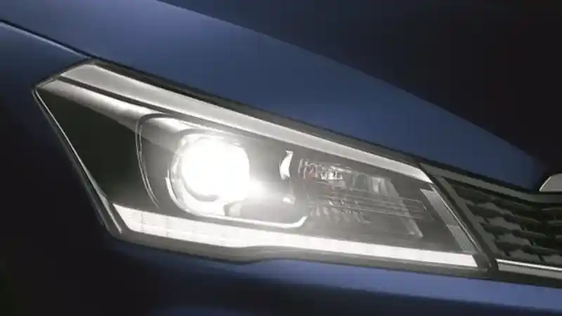 Foto - Suzuki India Mulai Bocorkan Kehadiran Ciaz Facelift