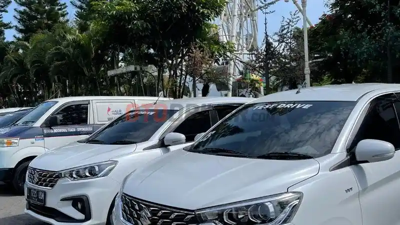 Foto - Suzuki Ertiga Hybrid Laris Manis di Jawa Timur, 250 Unit Laku Perbulan
