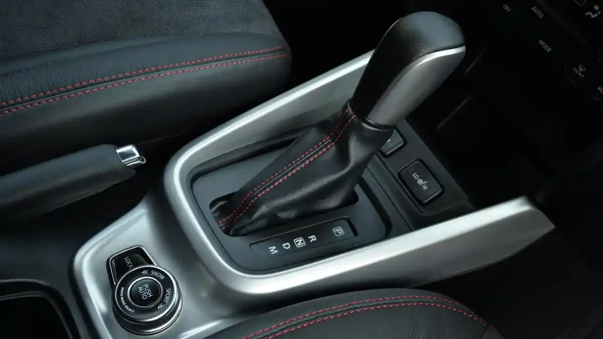 Foto - Mengenal Suzuki Escudo 'Milenial', Mesin Turbonya Menggoda