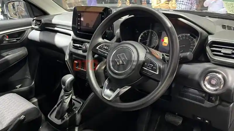 Foto - Mesin Suzuki Grand Vitara Lebih Responsif Ketimbang Ertiga, Ini Penyebabnya