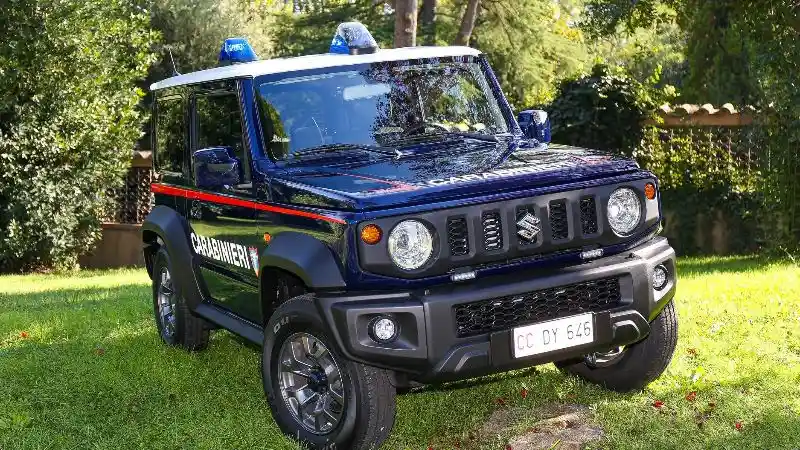 Foto - Mengulik 55 Unit Suzuki Jimny yang Jadi Mobil Polisi Italia