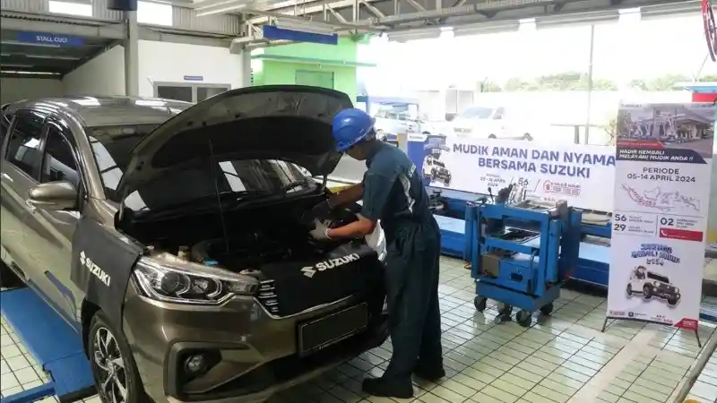 Foto - Suzuki Siapkan 66 Bengkel Siaga Kawal Pemudik Lebaran 2024