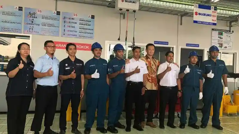 Berita - Suzuki Dirikan Dua Dealer Sekaligus di Sulawesi