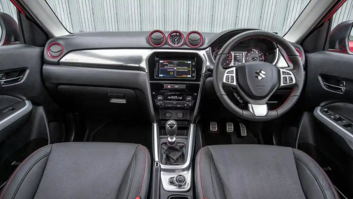 Foto - Suzuki All New Vitara Hadir Dengan Turbo