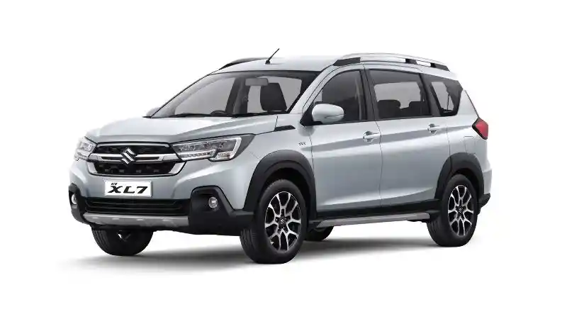 Foto - Suzuki Tetap Jual XL7 Non Hybrid Dengan Banderol Rp 250 Jutaan, Ini Kelebihannya
