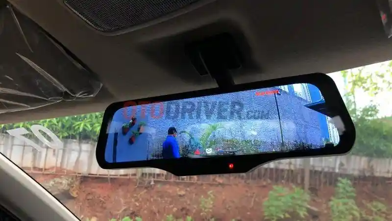 Foto - 4 Fakta Seputar Suzuki XL7