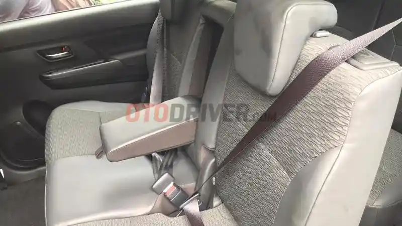 Foto - Suzuki XL7 Resmi Dijual, Termurah RP 230 Juta