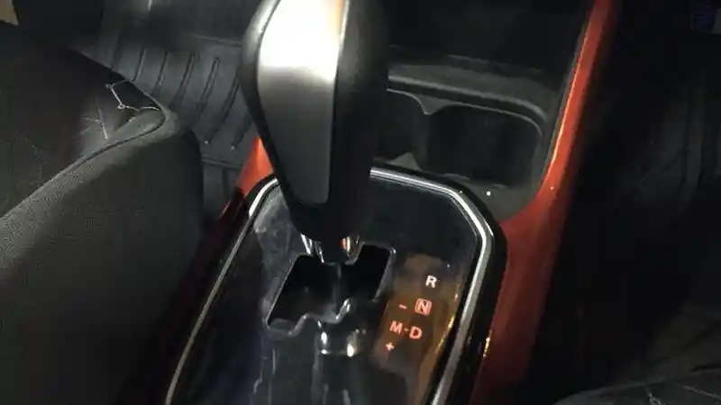 Foto - GIIAS 2017: Suzuki Ignis GL AGS Resmi Meluncur Dengan Harga RP 149 Jutaan