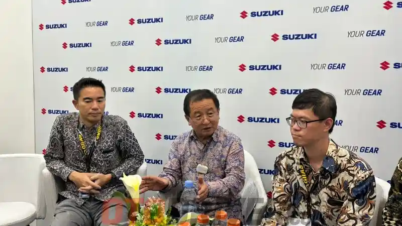 Foto - Ini Tanggapan Suzuki Melihat Persaingan Mobil Listrik Saat Ini, 'Tidak Perlu Buru-Buru'