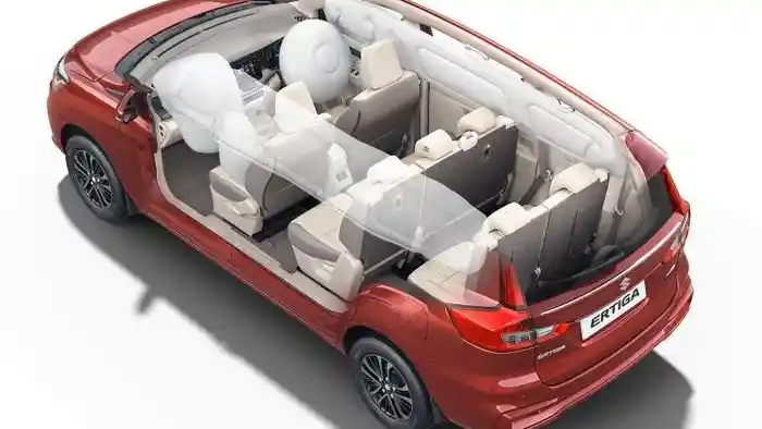 Foto - Suzuk Ertiga Terbaru Punya Dimensi Lebih Panjang