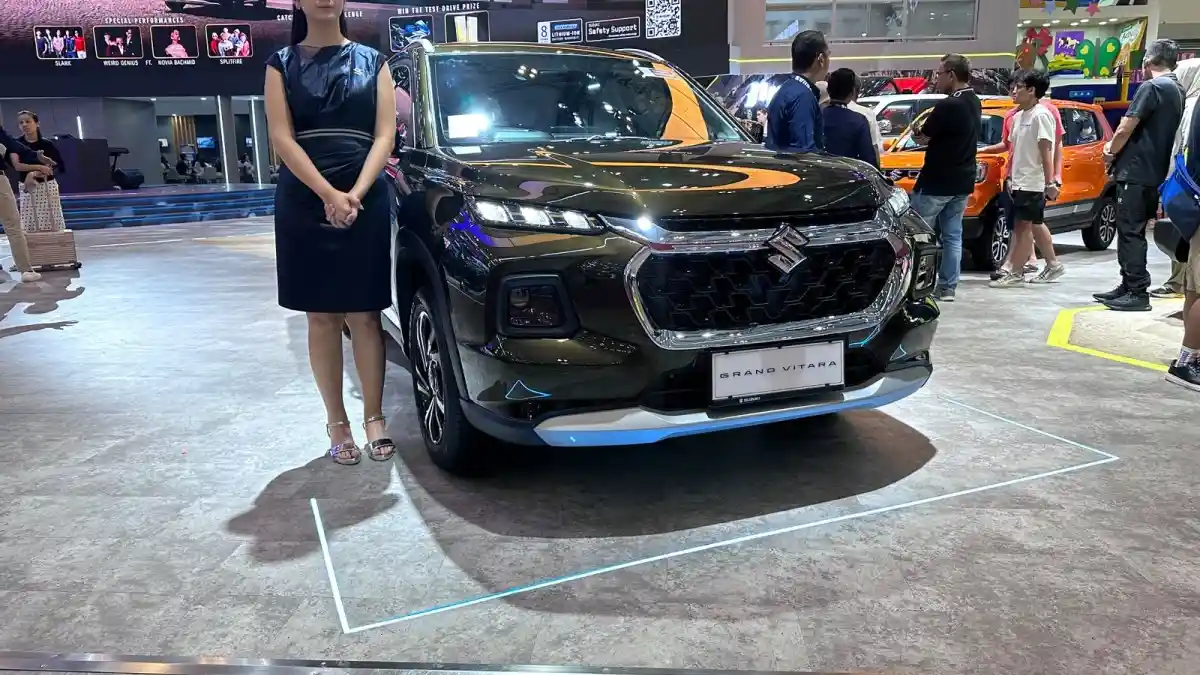 Foto - Suzuki Tampilkan Lini Lengkap Kendaraan Hybrid Di GIIAS 2026