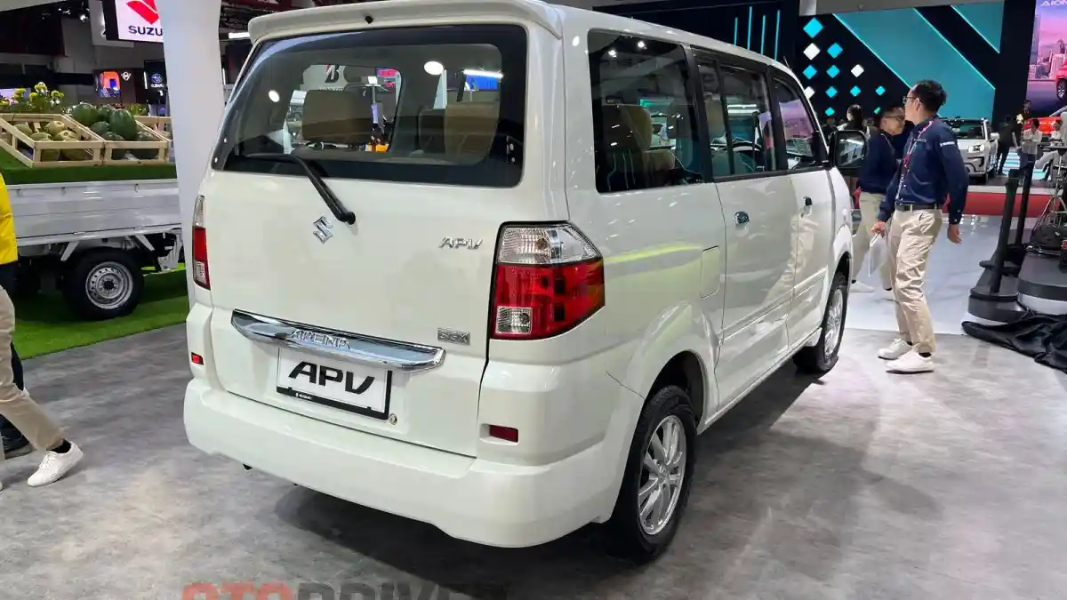 Foto - Beda Dengan Lainnya, Suzuki Hadirkan APV, Sang Legenda di IIMS 2025
