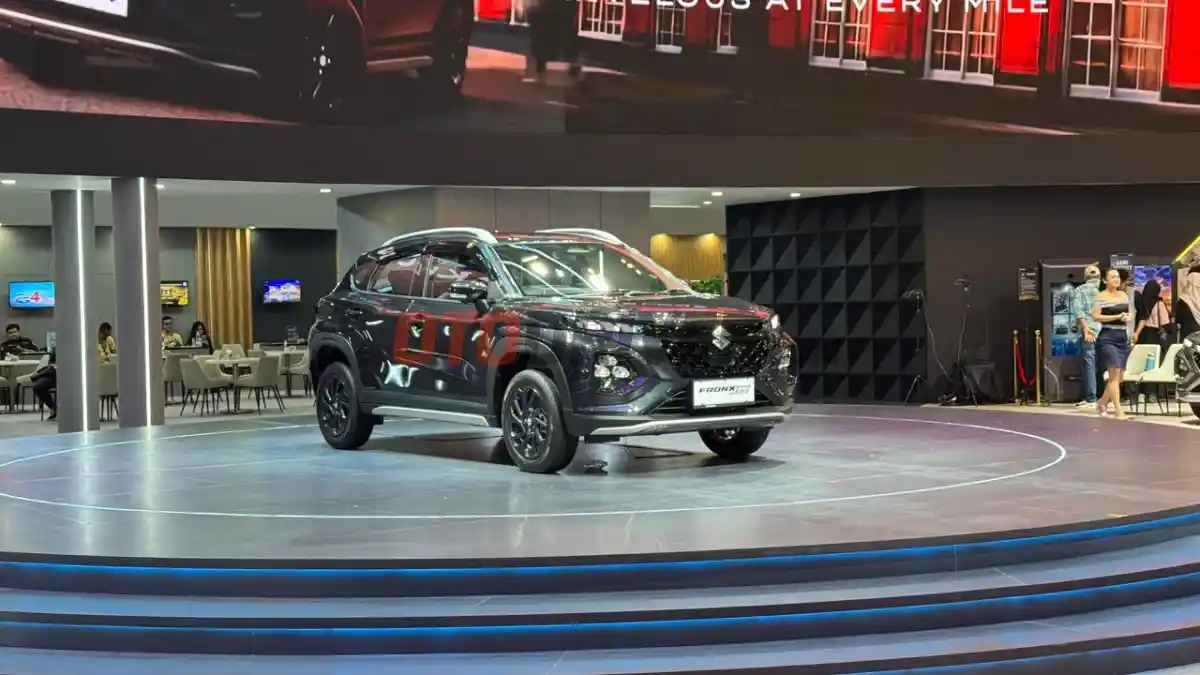 Berita - Suzuki Fronx SGX Hybrid Kuro Meluncur di GIIAS 2026, Kini Dilengkapi DVR dan Tampilan Lebih Sporty