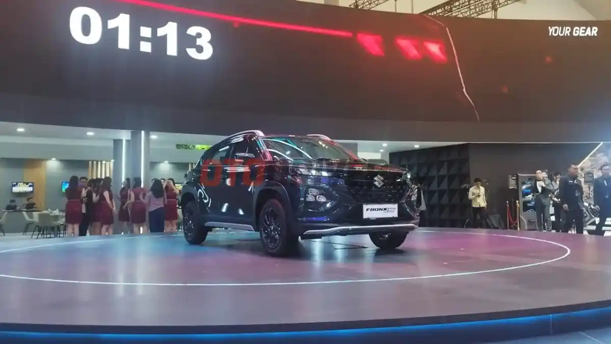 Foto - Setahun Melantai, Suzuki Fronx Tetap Jadi SUV Hybrid Harga Terjangkau dan Hadiahkan Varian Baru