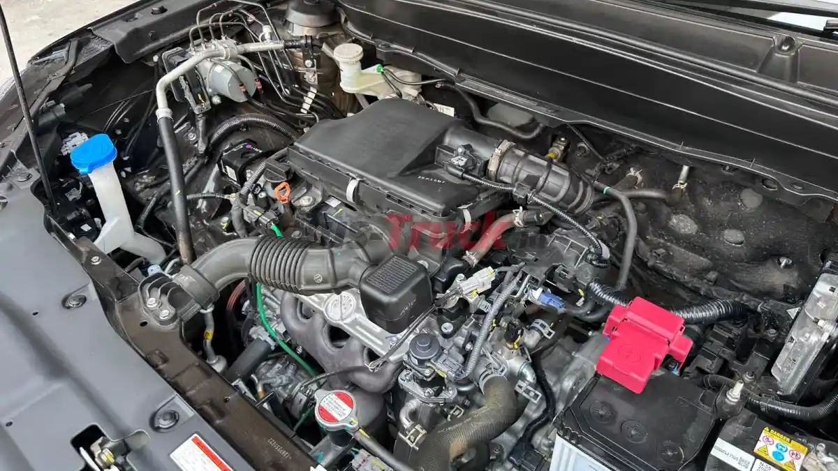 Foto - Suzuki Grand Vitara, SUV Mild Hybrid Dengan Rasa Berkendara Solid