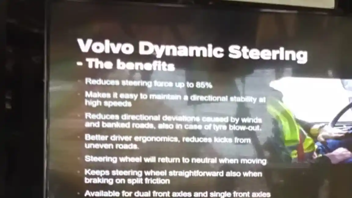 Foto - Volvo Sudah Sematkan Teknologi Dynamic Steering di Truk Rigid dan Prime Mover yang Dioperasikan di Kalimantan