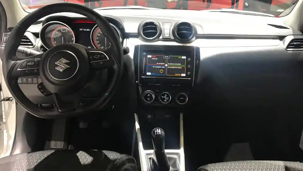 Foto - Suzuki Swift 2017 Debut Di Eropa, Punya 2 Pilihan Mesin Termasuk Turbo