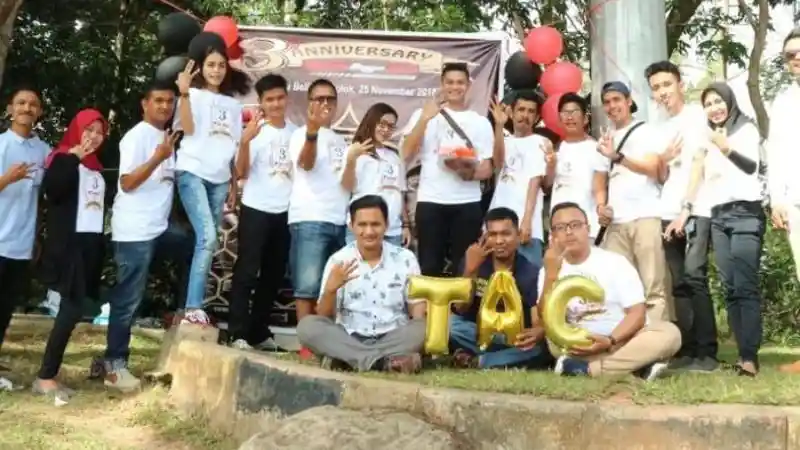 Foto - Toyota Agya Club Chapter Padang Peringati Hari Jadi yang Ketiga