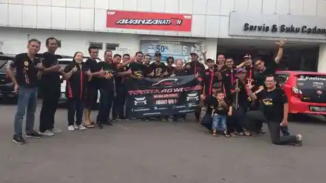Foto - Toyota Agya Club Chapter Pantura Baksos Dalam Perayaan Hari Jadi