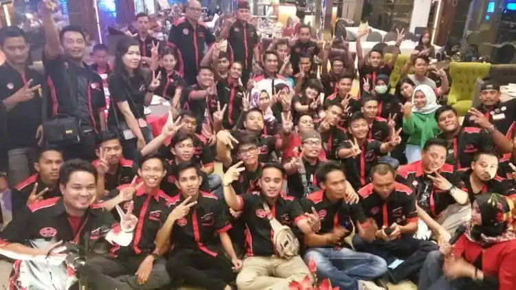 Foto - Toyota Agya Club Chapter Baru Resmi Lahir di Pekanbaru