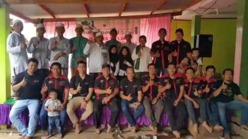 Foto - Toyota Agya Club Berdonasi Kepada Anak Yatim di Penghujung Tahun