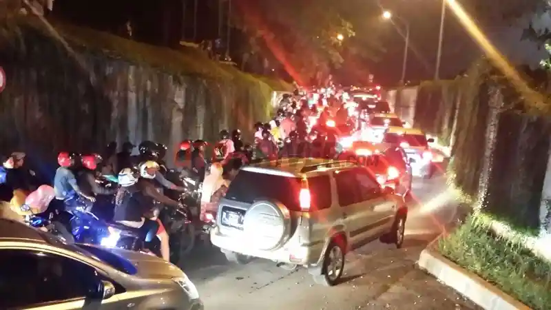 Foto - Lalu Lintas Jakarta: Waktu Tempuh Per 10 Kilometer Yaitu 19 Menit