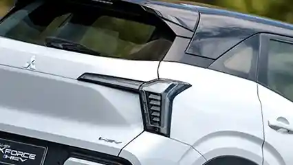 Foto - Sudah Mulai Diproduksi, Mitsubishi XForce Hybrid Siap Meluncur di Indonesia