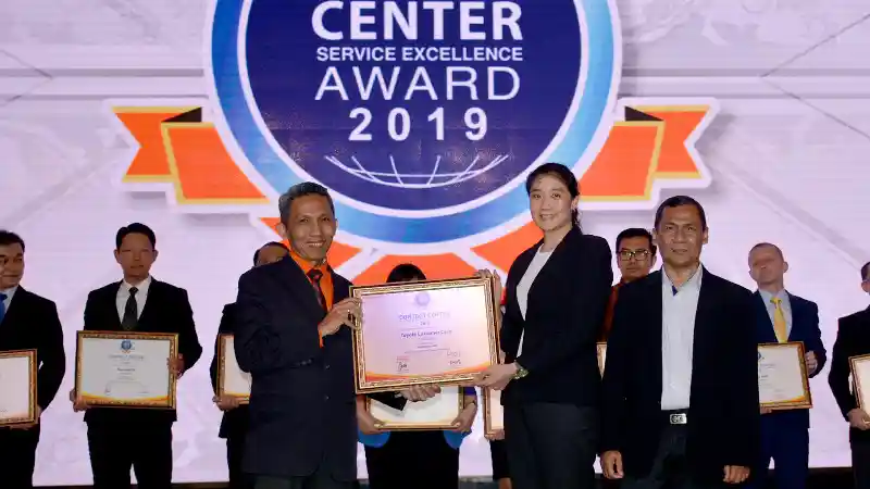 Foto - Call Center APM Toyota Raih Penghargaan