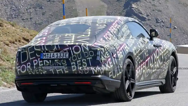 Foto - Ini Interior Mobil Listrik Pertama Rolls-Royce Spectre