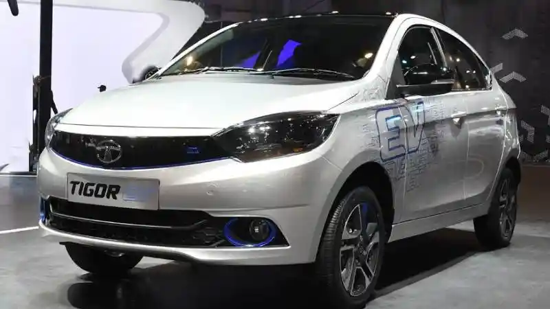 Foto - Tata Siap Bawa Mobil Listrik ke Indonesia, Asalkan...