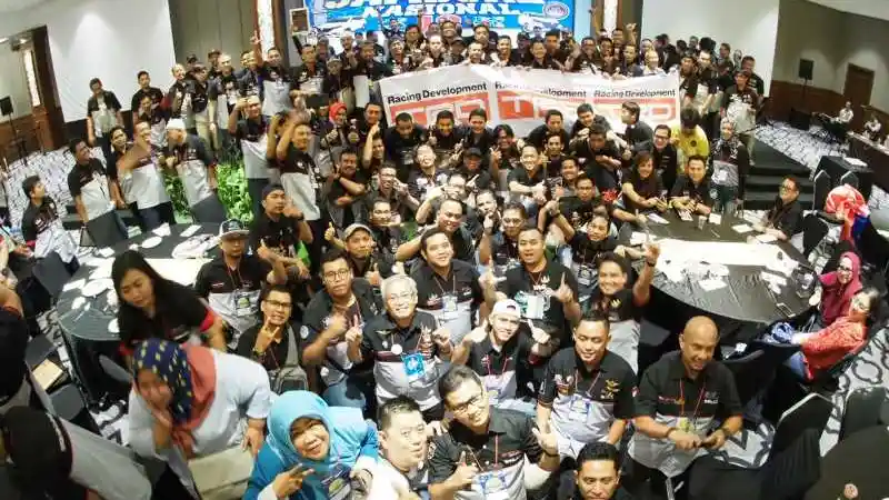 Foto - Keseruan Acara Terbesar Terios Rush Club Indonesia di Yogyakarta