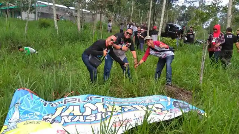 Foto - Keseruan Acara Terbesar Terios Rush Club Indonesia di Yogyakarta