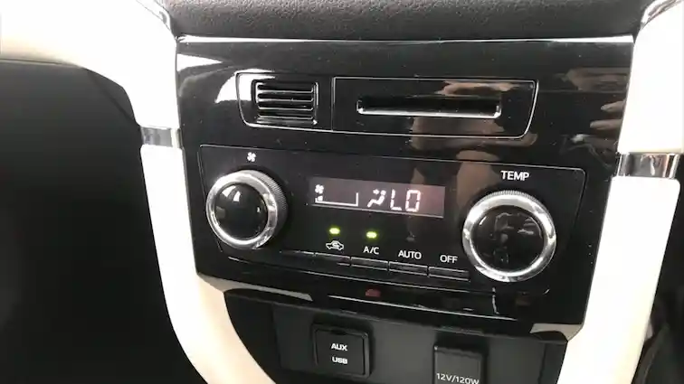 Foto - FIRST DRIVE: All New Daihatsu Terios R Deluxe AT 