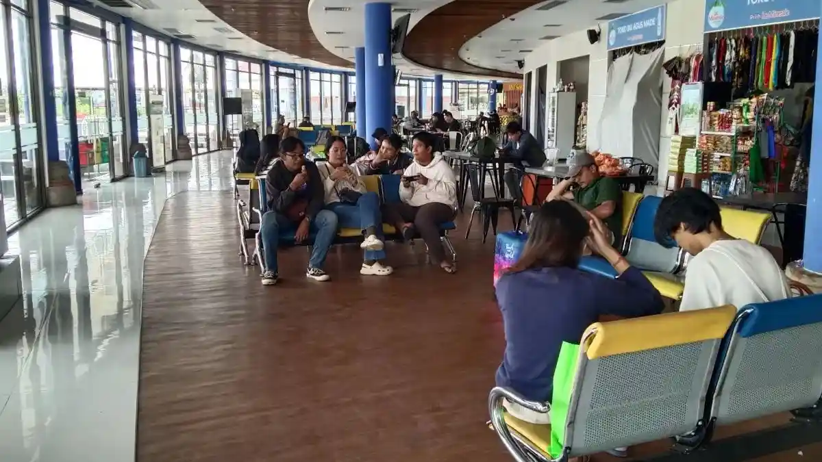 Foto - Terminal Mengwi: Terbesar Di Pulau Bali