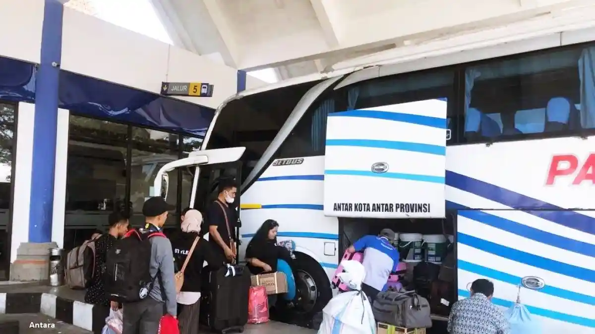 Foto - Polda Bali Bikin Mudik Gratis Ke Surabaya Dan Jember, Berangkat Minggu Depan