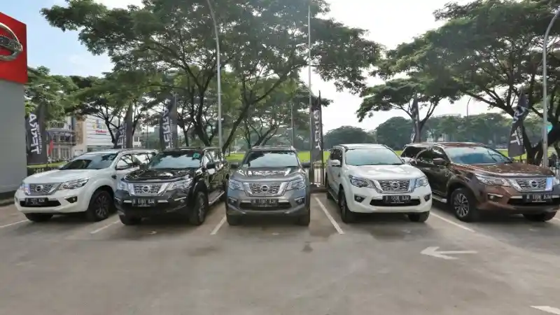 Foto - Berapa Biaya Servis Nissan Terra?