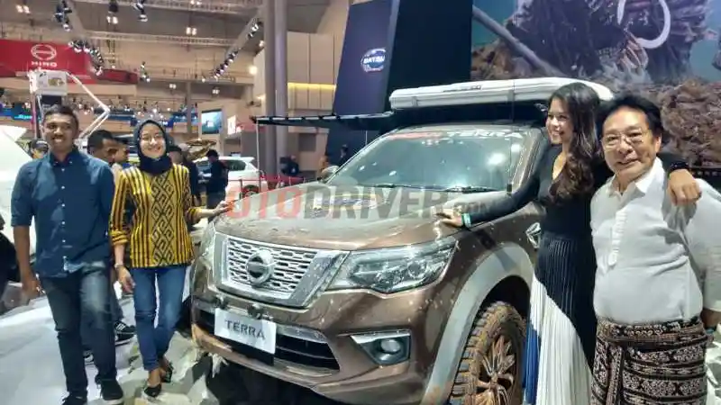 Berita - Nissan Terra Menjelajah Papua Barat Dengan Modifikasi Minimalis