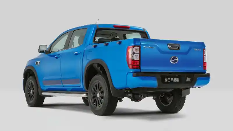 Foto - Zhongxing Terralord, Pikap Bercitrarasa Dodge, Ford dan Isuzu