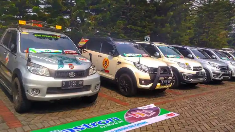 Berita - Komunitas Toyota Rush dan Daihatsu Terios Makin Eksis Dengan Halal Bihalal