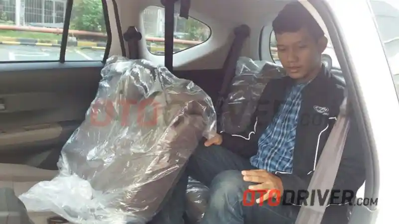 Foto - FIRST DRIVE: Toyota Calya 1.2E 2016