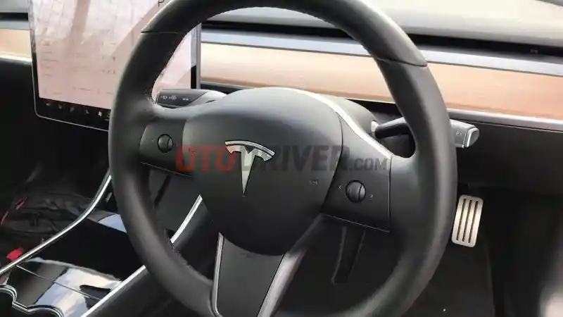 Foto - Mobil Listrik Jarang Digunakan? Lakukan 5 Langkah Ini Agar Tetap Aman