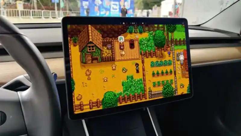 Berita - Tesla Sediakan Banyak Game di Dalam Kabin