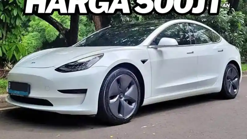 Foto - Harga Pasaran Bekas Tesla Model 3, Rp 500 Jutaan Saja