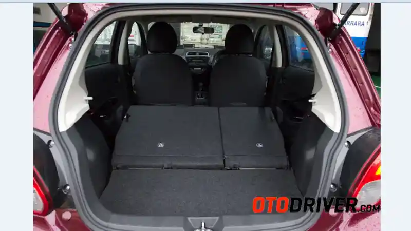 Foto - FIRST DRIVE: Mitsubishi New Mirage Exceed 2016