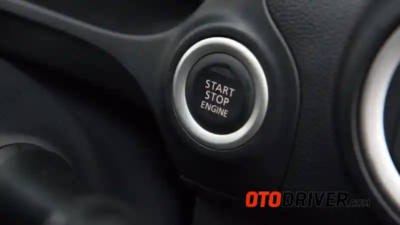 Foto - FIRST DRIVE: Mitsubishi New Mirage Exceed 2016