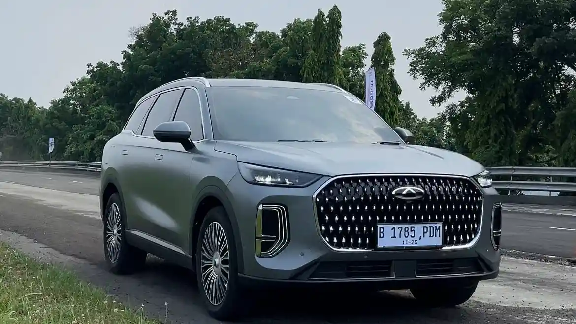 Foto - Chery Tiggo 9 CSH Laris Manis, Sudah Terpesan 400 Unit