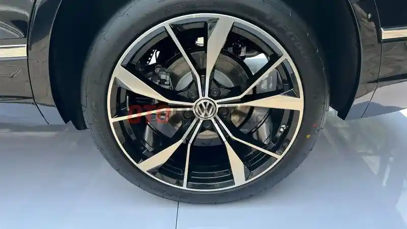 Foto - Resmi Dijual Rp 854 Juta, Inilah Keunggulan VW Tiguan Allspace Terbaru